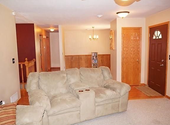 5th image of 204 Ba Wood Ln