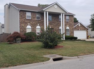 842 Kendra Ann Dr, Swansea, IL