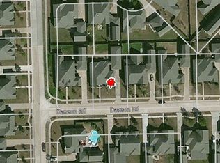 11213 Dawson Rd, Pearland, TX 77584