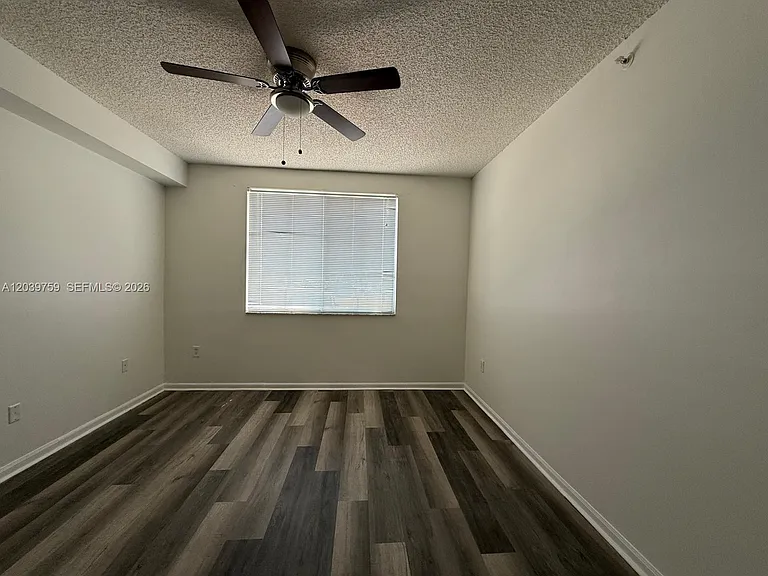 8050 N Nob Hill Rd #105 — Photo 6