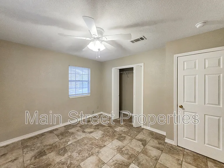 7816 Sabra Dr — Photo 10