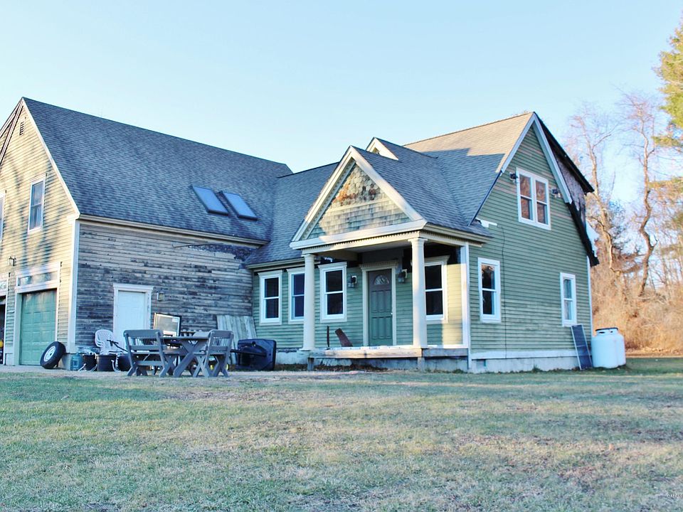 2nd image of 50 Harmon Ln
