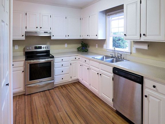 Kitchen with new appliances
