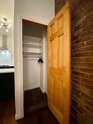 Rented by Corcoran | media 23