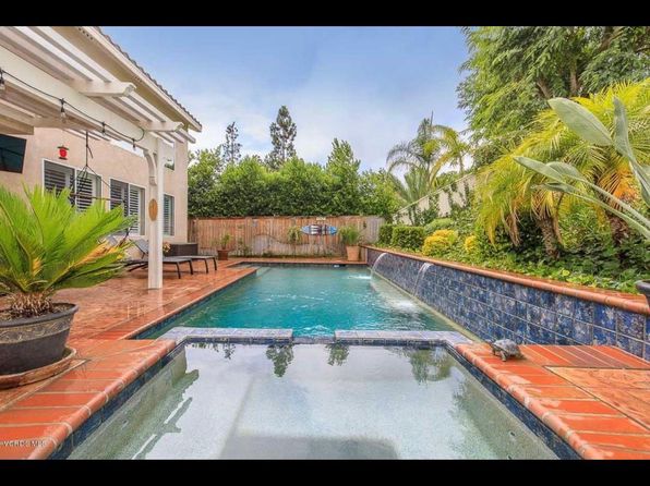 211 Twin Falls Ct
