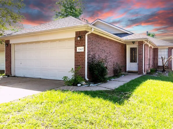 12427 Westlock Dr, Tomball, TX 77377