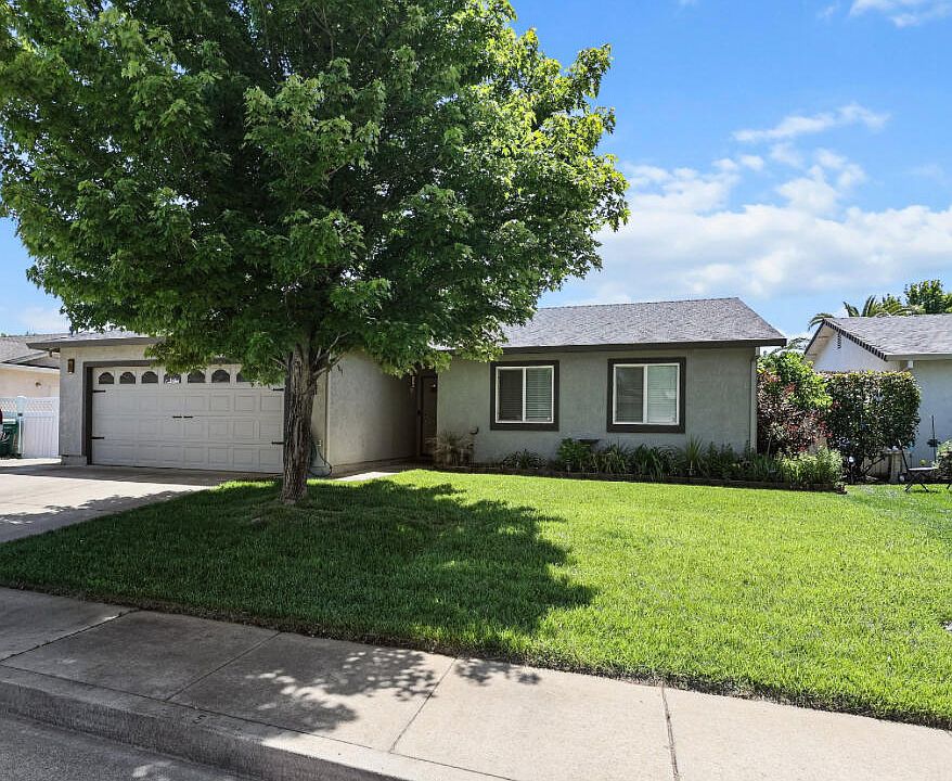 1st image of 3535 Barkwood Dr