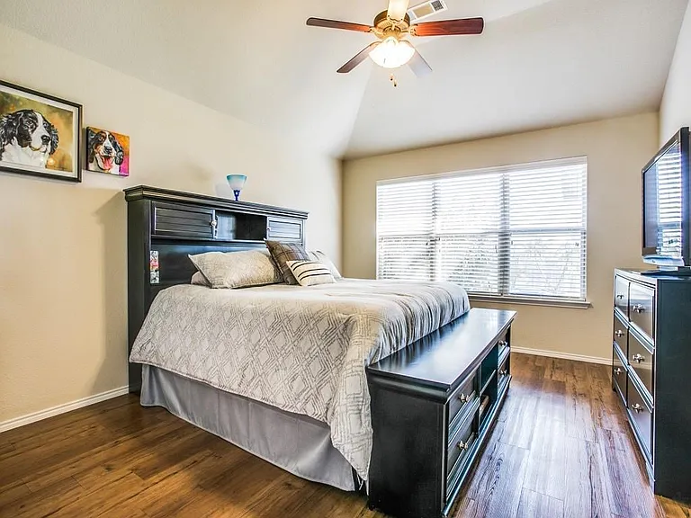 10333 Bradshaw Dr — Photo 10