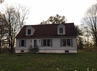 60 Cole Ln, West Coxsackie, NY 12192