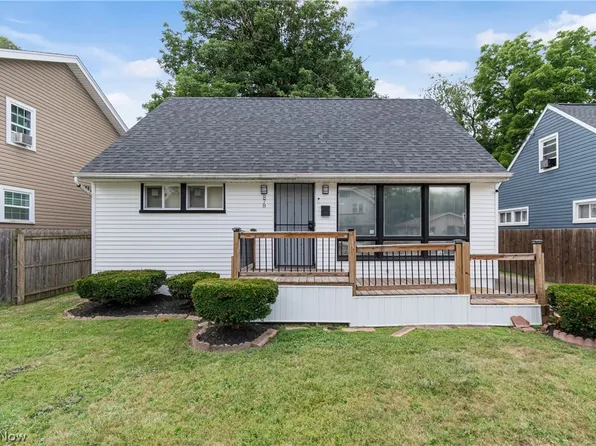 878 Valdes Ave, Akron, OH 44320