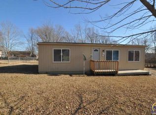 3132 SE California Ave, Topeka, KS 66605