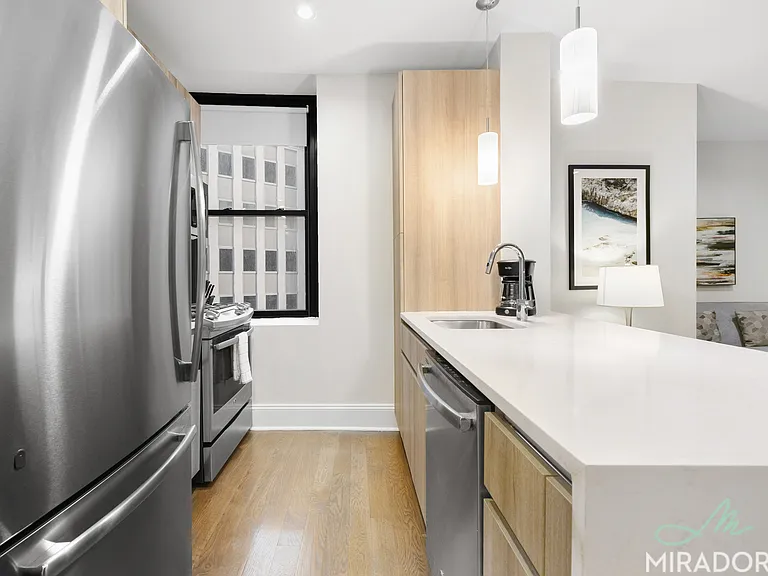 15 Park Row #10F — Photo 3