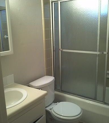 2nd image of 14101 Doty Ave APT 45