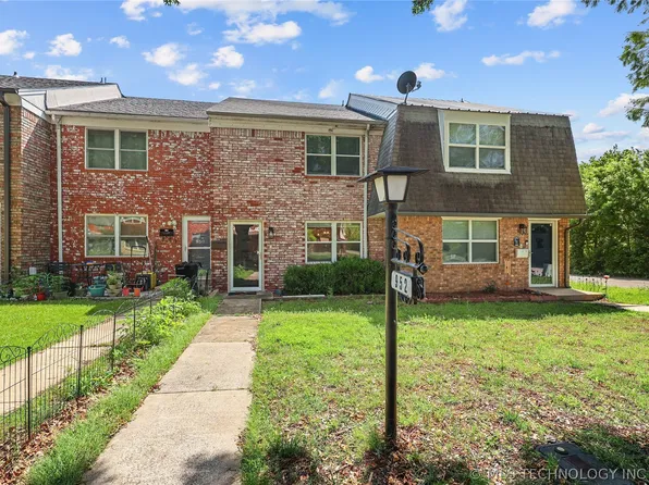 952 Manor Mall, Ardmore, OK 73401