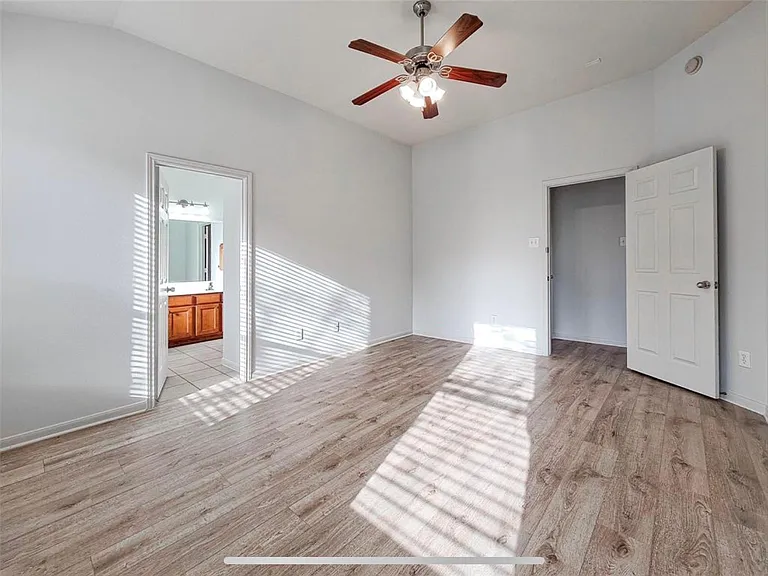 6422 Richland Hills Dr — Photo 7