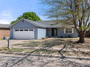 8811 Flint Ave, Lubbock, TX 79423