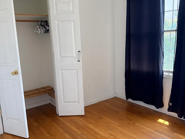 322 Baldwin Ave #2 — Photo 4