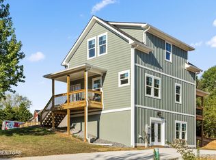 145 Abbott Rd, Lenoir City, TN 37771