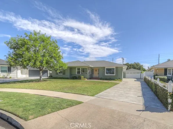 2531 Poinsettia St, Santa Ana, CA 92706