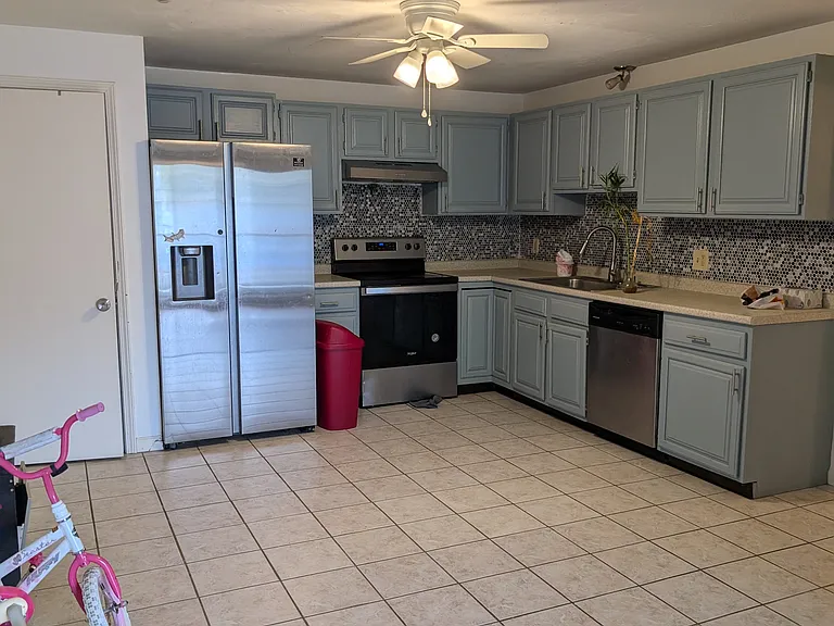 653 Plantation St #6-A — Photo 3