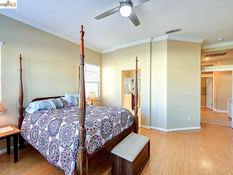 4050 Pier Point — Photo 25