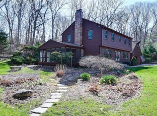 523 Chimney Sweep Hill Rd, Glastonbury, CT 06033