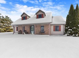 N6957 Jennifer DRIVE, Plymouth, WI 53073