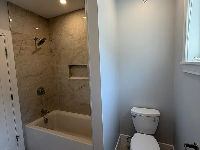124 Kenrick St #4 — Photo 8
