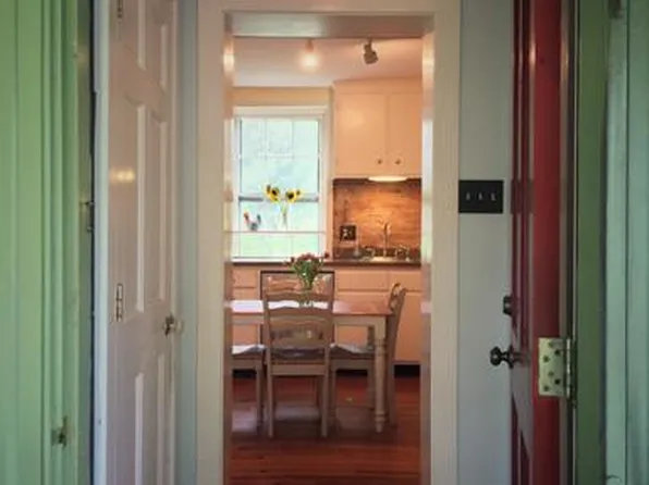 8220 Walter Martz Rd, Frederick, MD 21702