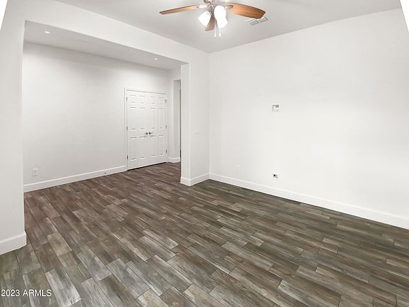 4th image of 27021 N 176TH Drive