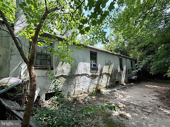 5th image of 1683 Mussula Rd