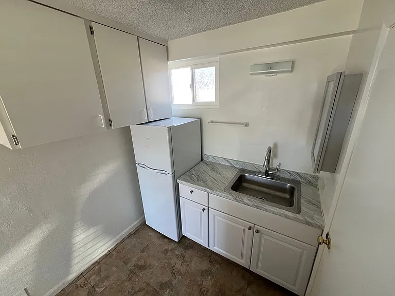 201 Surfrider Way — Photo 43