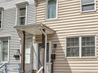 1212 Derry St, Harrisburg, PA 17104