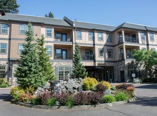 20510 SW Borchers Dr #P-15, Sherwood, OR 97140