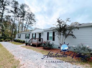 4695 Cox St SE, Acworth, GA 30101