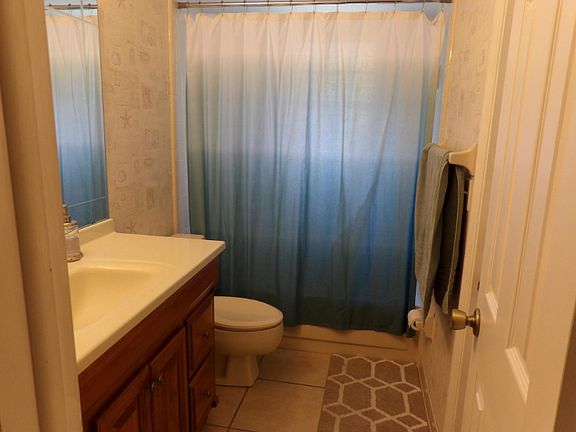2nd image of 640 Northwood Cir