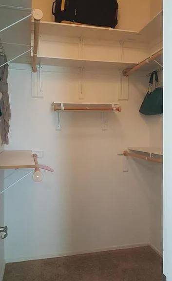 Walk-in Closet