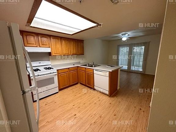 4th image of 4255 Grayback Cir #C