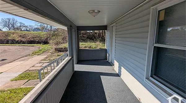 344 Lease St #2 — Photo 26