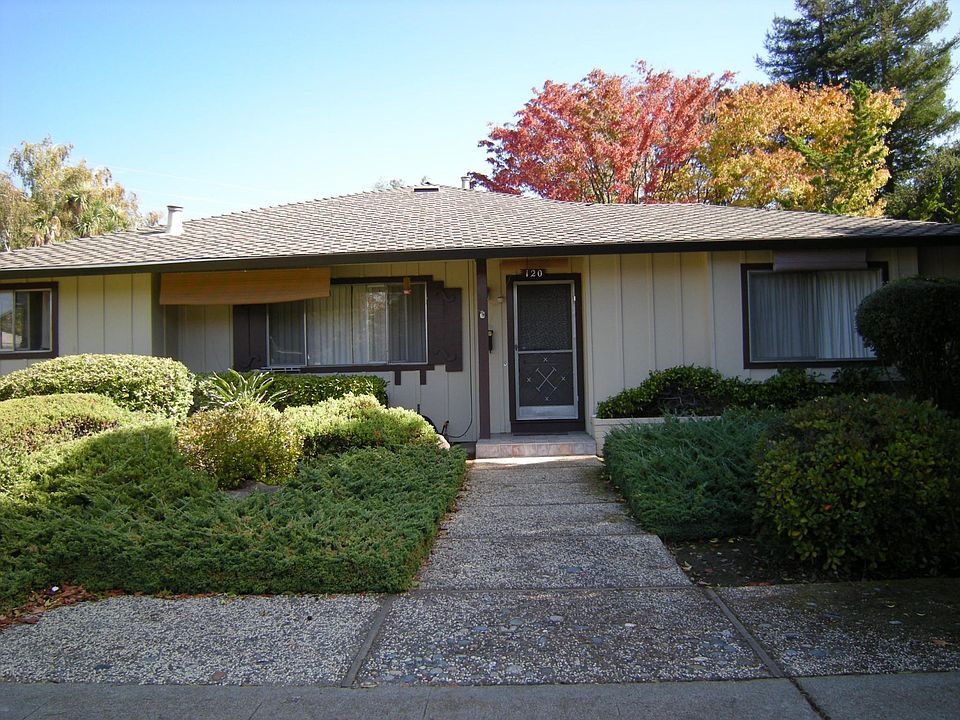2nd image of 120 Verde Ct