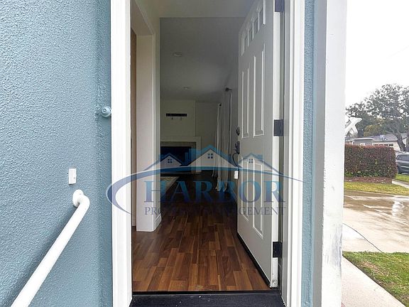 2nd image of 5117 Avenue B