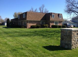 9622 Aboite Center Rd, Fort Wayne, IN 46804