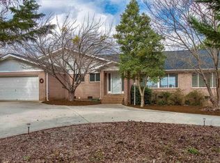 145 Brown Cir, Hartwell, GA 30643