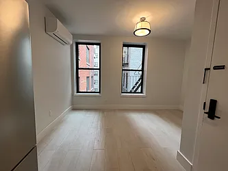 Rented by Five Town Global Realty
