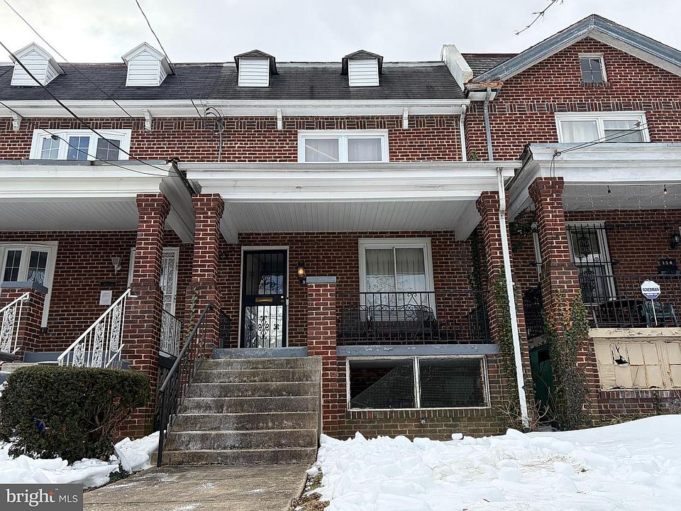 1st image of 334 Emerson St NW