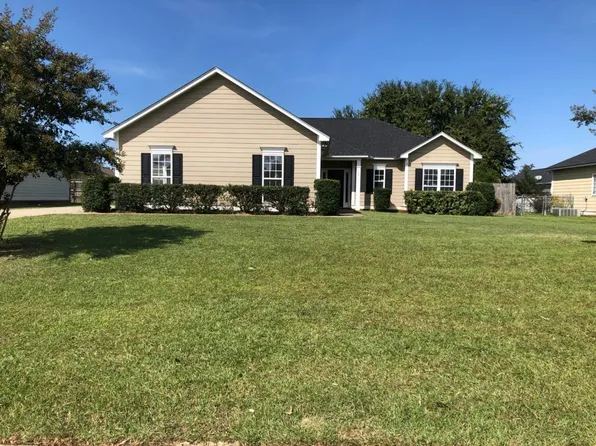 128 Flat Ridge Ct, Leesburg, GA 31763