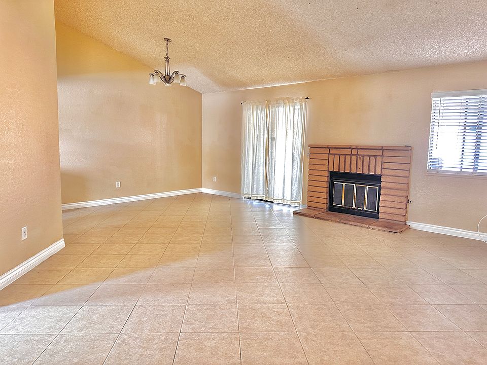 1st image of 37256 Halfmoon Dr
