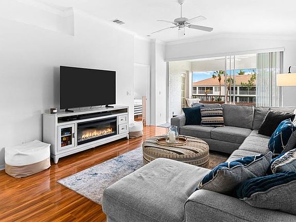 3rd image of 6808 Satinleaf RD S #204