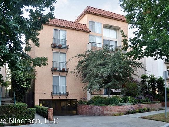 2nd image of 219 Montana Ave APT 101
