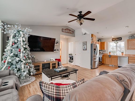 5th image of 2479 Plateau Dr